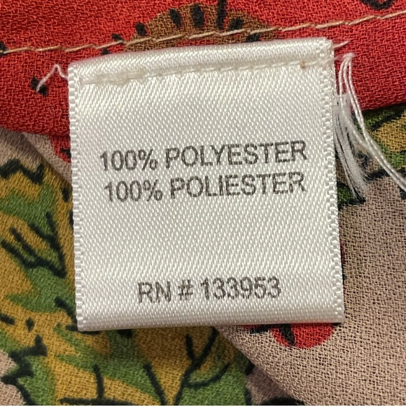 LET IT BE NWOT Sleeveless Floral Blouse - Picture 4 of 5